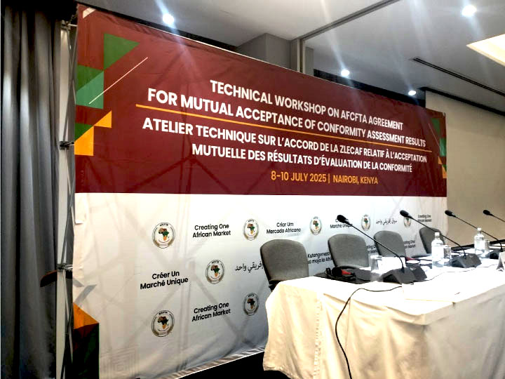 Backdrop Banner Kenya setup