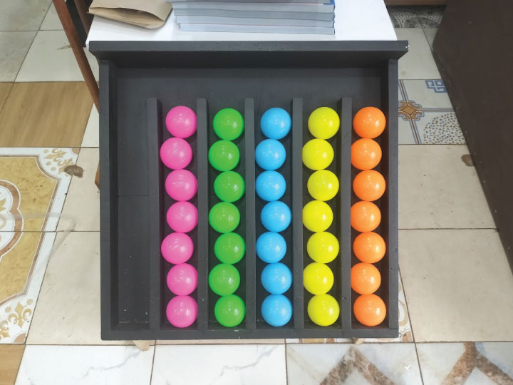 interactive game Kenya | Color sorting Game